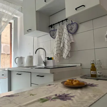 Adriatic Pearl Arena Apartment Pula