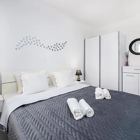 Appartement Adriatic Pearl Arena Pula